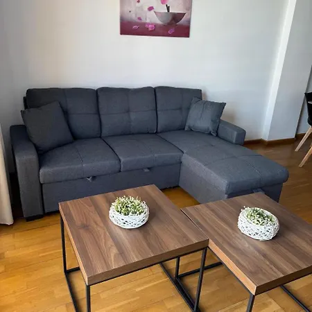 Ithaki Phinikoudes No. 106 Apartment Larnaca