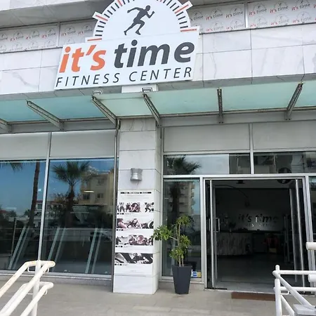 Ithaki Phinikoudes No. 106 Apartment Larnaca