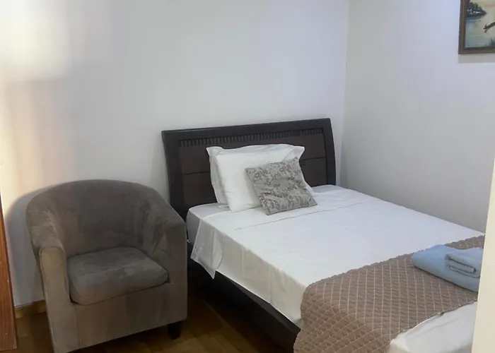 Ithaki Phinikoudes No. 106