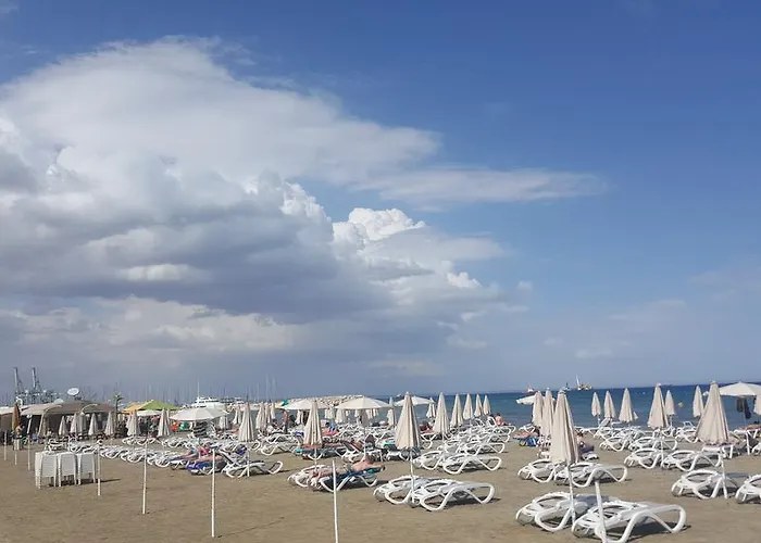 Ithaki Phinikoudes No. 106 Larnaca