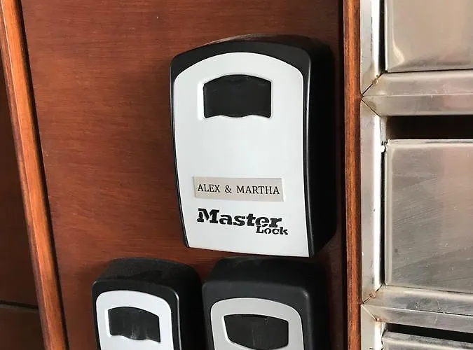 Lägenhet Ithaki Phinikoudes No. 106 *