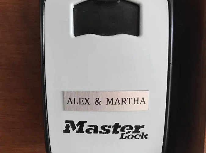 Ithaki Phinikoudes No. 106 Daire Larnaca