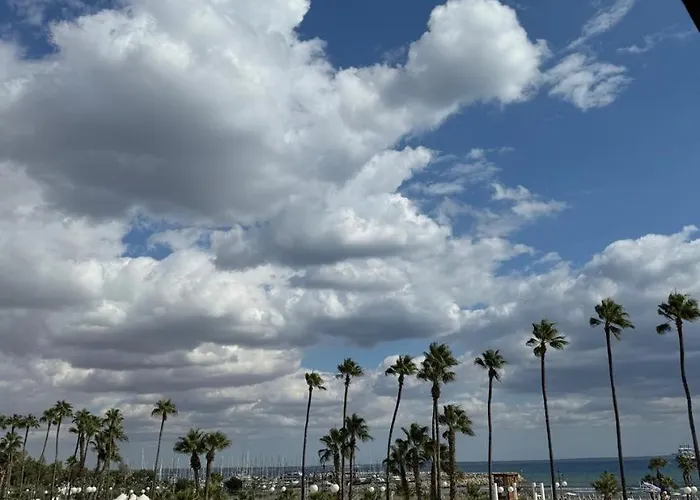 Apartament Ithaki Phinikoudes No. 106 *