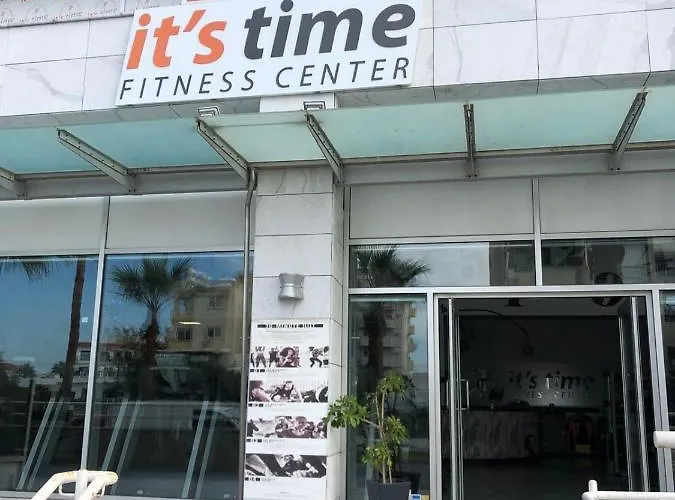 Ithaki Phinikoudes No. 106 Apartament Larnaca